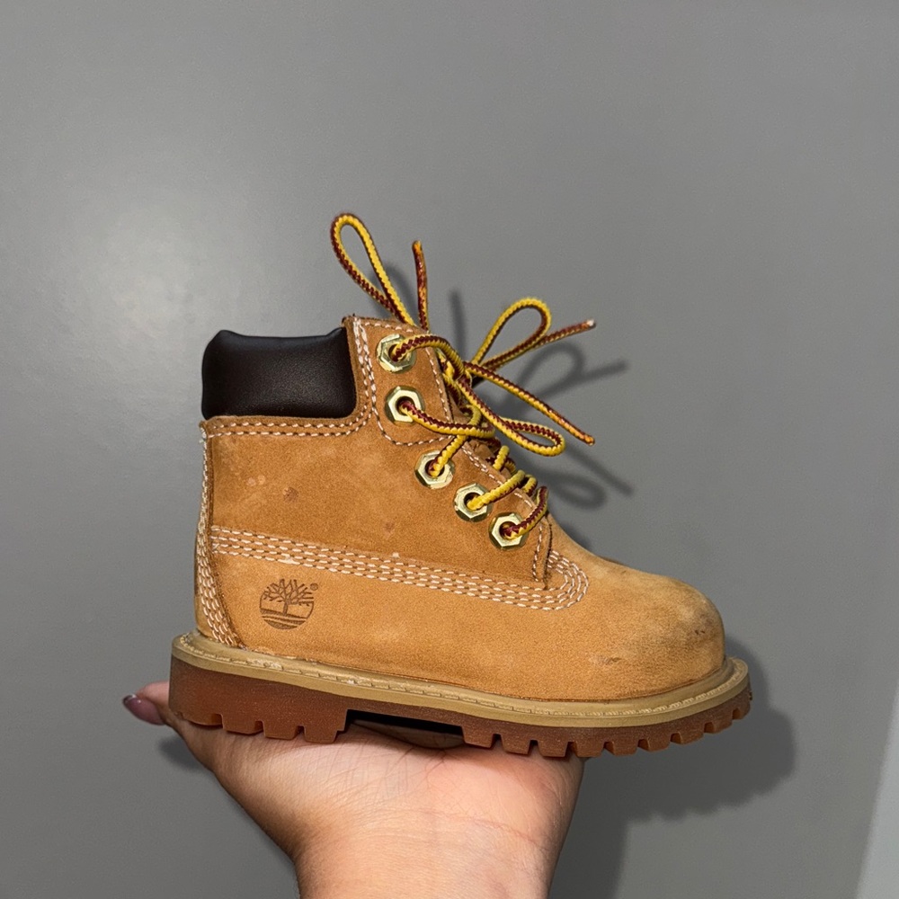Timberland Baby Brown Lace-Up Boots Size 5M
